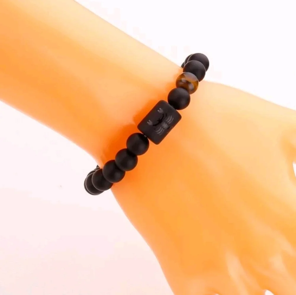 Unisex - Scorpio Zodiac Black Beaded Bracelet - Picture 5 of 6